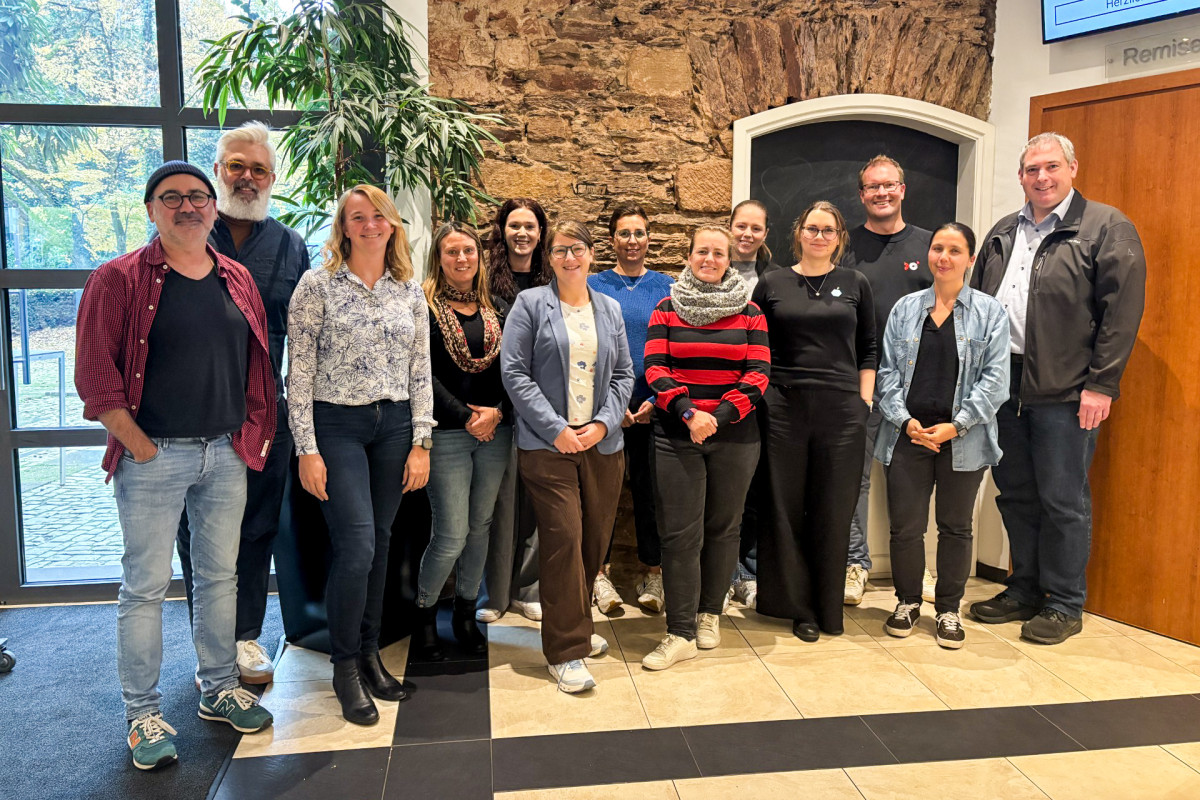 Teamfoto zu Besuch im Moselland