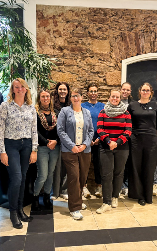 Teamfoto zu Besuch im Moselland